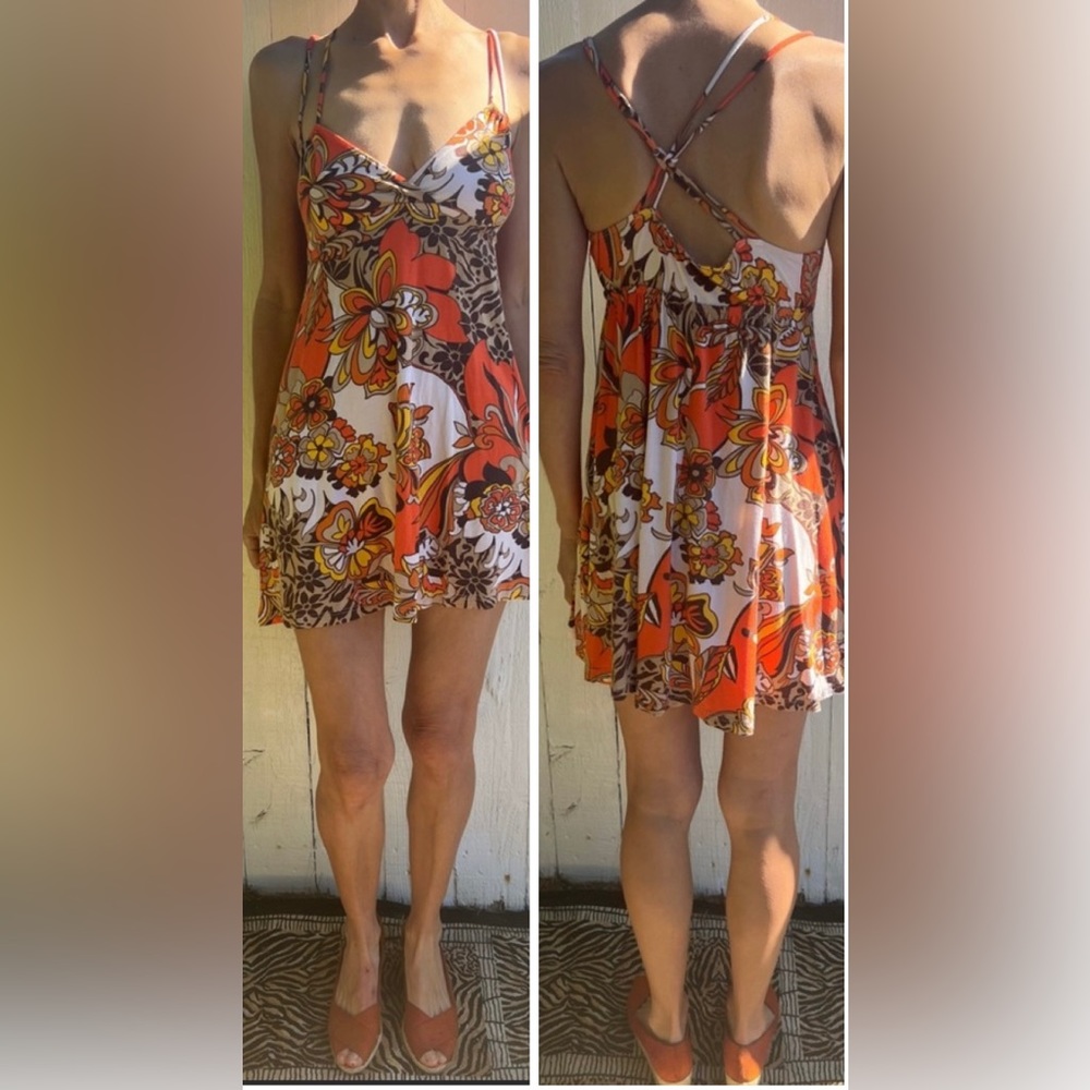 Daisy Skater 1960’s Retro Vibrant Flower Colored Pattern Cotton Mini Dress (M)